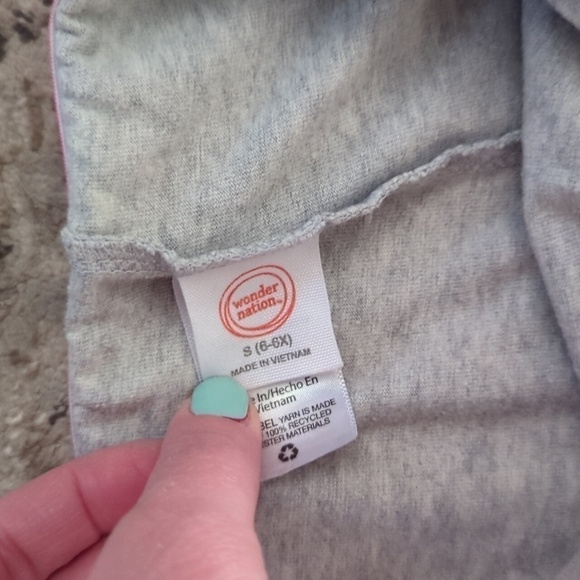 Girls bundle shorts. 3/$15 - Picture 7 of 7